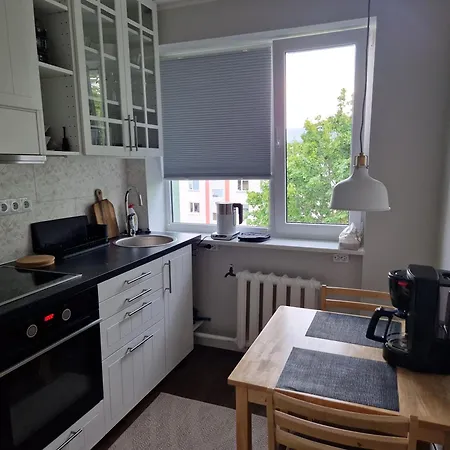Apartman Rannapiirkonna Kahetoaline Korter Paernus *